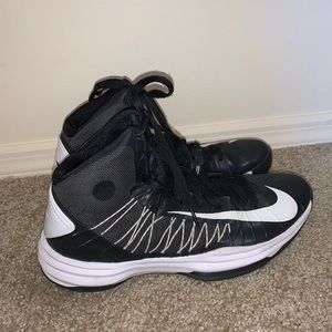 Nike women’s basketball shoes